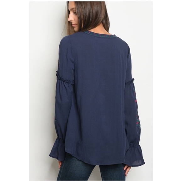 Boho Tassel Top - Picture 3 of 7